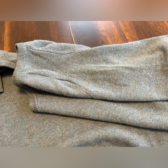 LL Bean Vintage 100% Wool Sweater Mens XL Gray Speckled V-Neck Made In Scotland - Picture 6 of 14